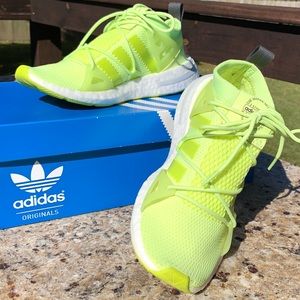 EUC Limited Edition Adidas Arkyn